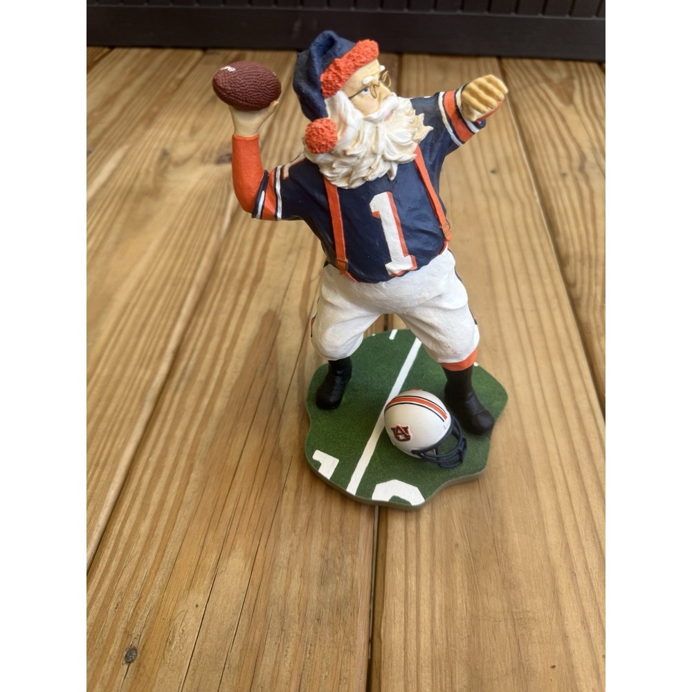 Collegiate Collectables Gameday Santa Auburn University 2nd In Ltd Series Figure